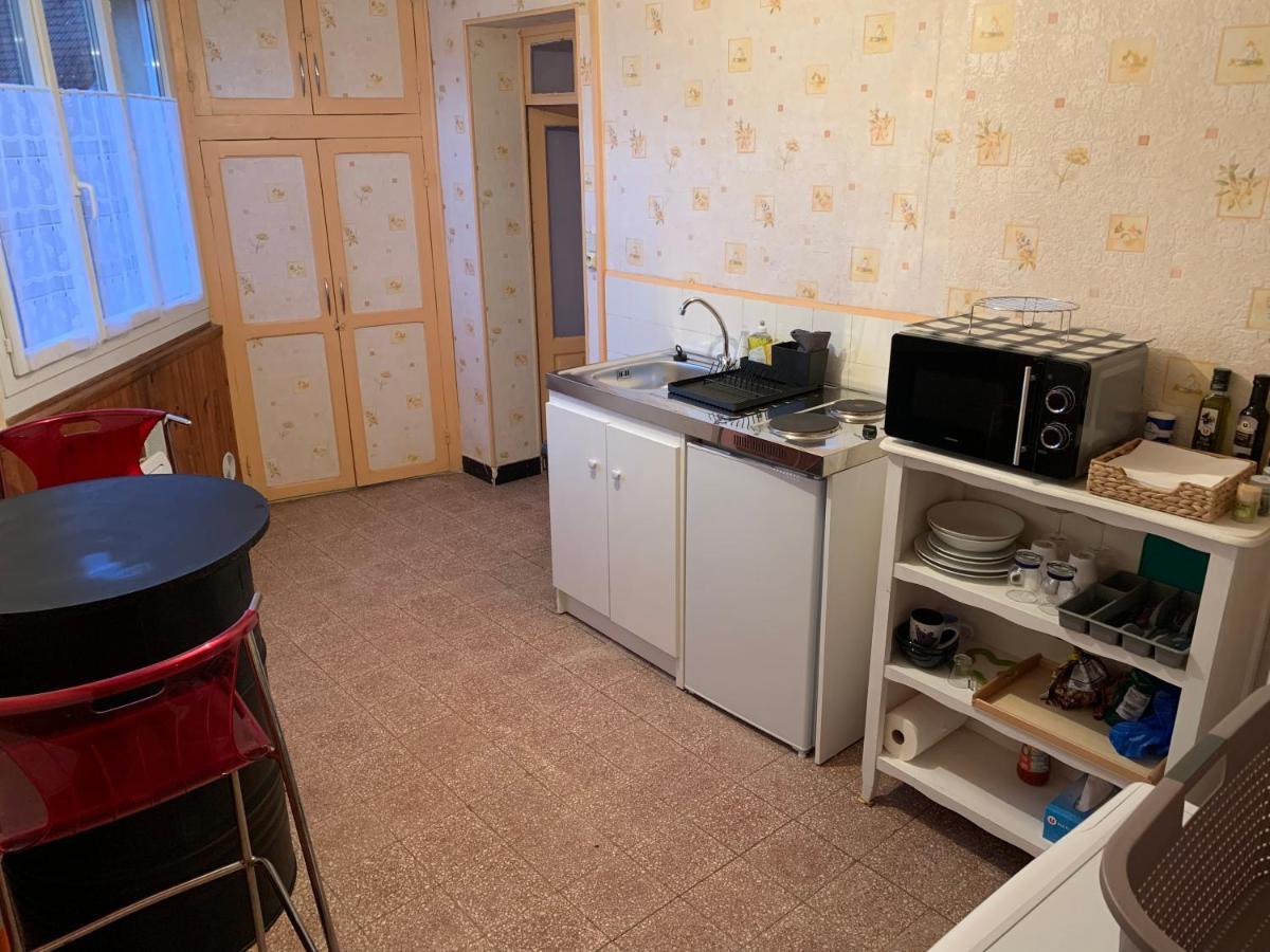 Studio Ideal Travail, Famille, Tout Y Est … Lejlighed Dompierre-sur-Besbre Eksteriør billede